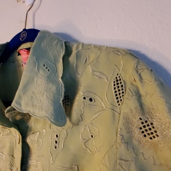 Kial Embroidered Collared Jacket - Picture 7 of 16